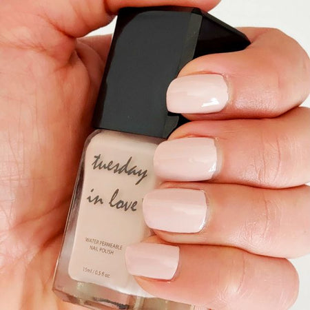 Tuesday in Love Nude Sand Nail Polish 15ML